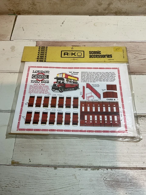 RED PYRAMID THING -レッドピラミッドシング- 1/6 Westwood High School - Chieftain Yearbook (Mesa, AZ), Class of