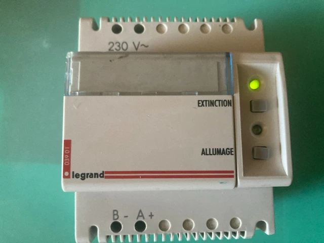 Obturateur Séparable Legrand Lexic 6,5 Modules - Couleur Gris, Réf. 001654