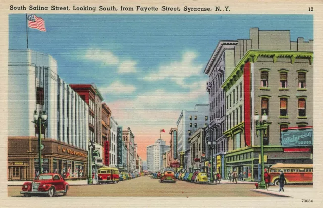 1940's NY Postcard Autos South Salina St Looking South Syracuse UNPOSTED NY512