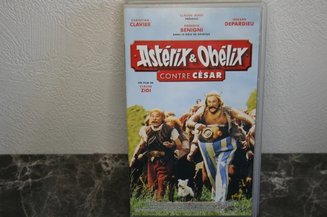 ASTÉRIX & OBÉLIX contre César film de Claude Zidi en VHS, cassette ...