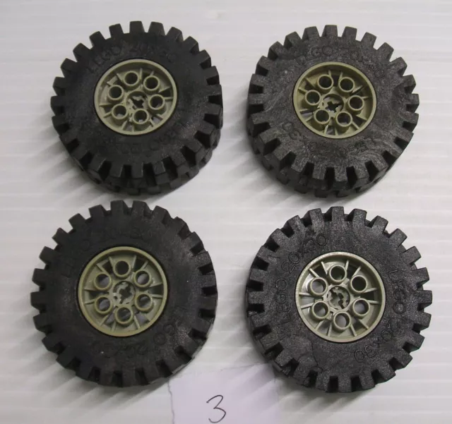 4 X LEGO 4266 4267 Light Grey Technic Wheels 20 x 30 with Black