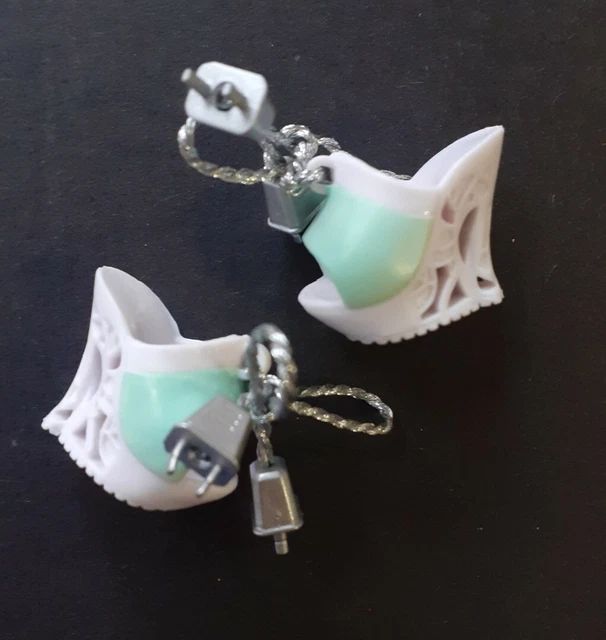 Shadow High Dolls Clothes. Zooey Electra Series 2 Original Fab Shoes. NEW!!