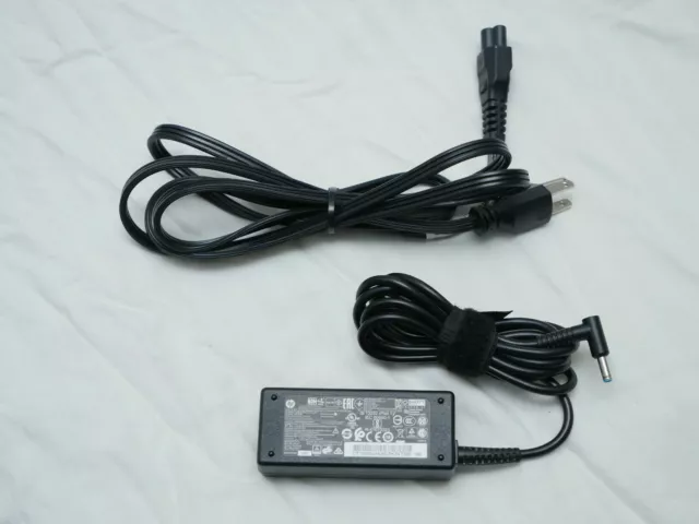 Genuine HP 45W blue tip laptop AC Adapter Power Supply Charger 19.5V 741727-001