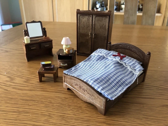 Sylvanian families master bedroom sales furniture set