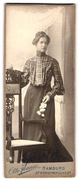 Fotografie Otto Haase, Hamburg, Börsenbrücke 2 a, Portrait junge Dame in modisc