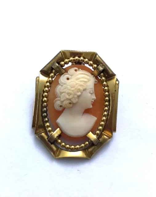 Broche Vintage Camée Double Portrait Femme Et Colombe – Métal Doré – Occasion