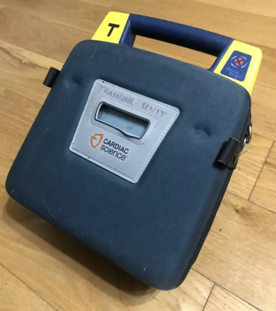 aed defibrillator trainer