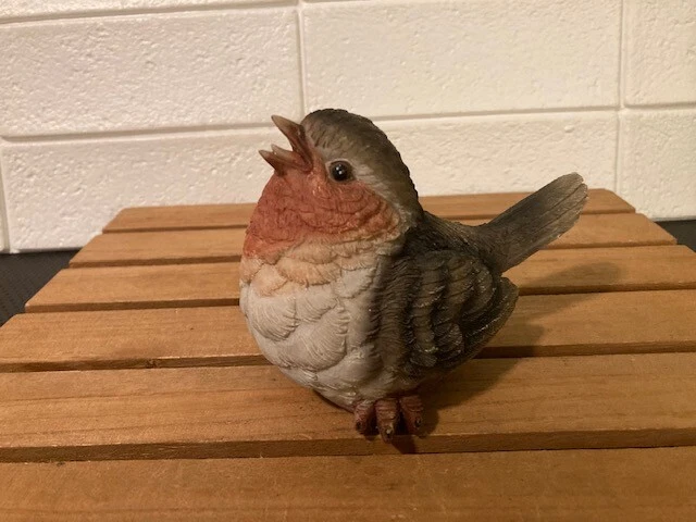 Sparrow Figurine- Resin approx 5"