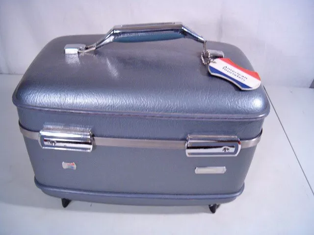 Very Nice Gray/Blue Slate American Tourister Luggage Train Case w/Mirror + Tray