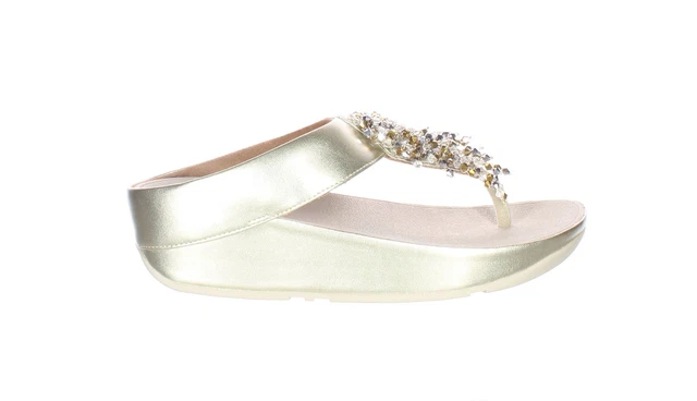 FitFlop Womens Rumba Gold T-Strap Sandals Size 7 (7449474)