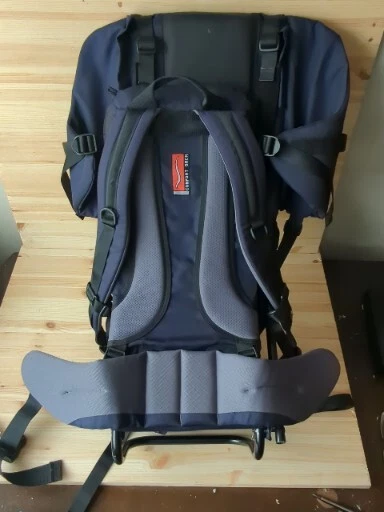 Mochila portabebés Tatonka marco rígido