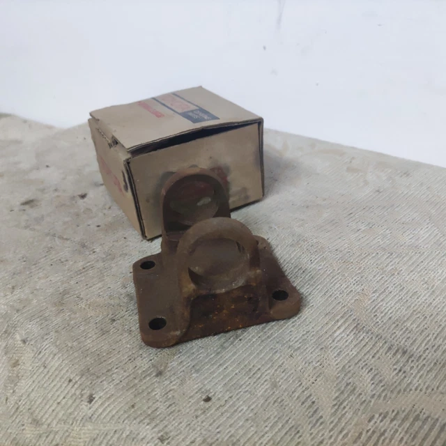 NOS GENUINE TOYOTA トヨタ Universal Joint Flange Yoke Corona Rt40 Rt80