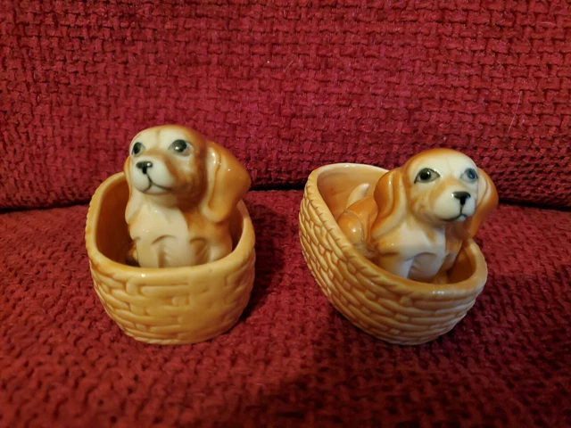 Two Ceramic Spaniel In Basket Ornaments/Figurines/Statuettes