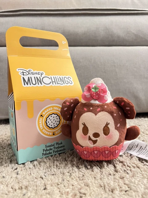 Disney Munchlings  - Minnie Mouse Strawberry Cupcake Munchlings Scented Plush