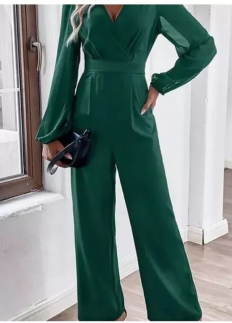 Brand-new  bright V Neck  emerald green jumpsuit size 12-14 New Long Sleeve