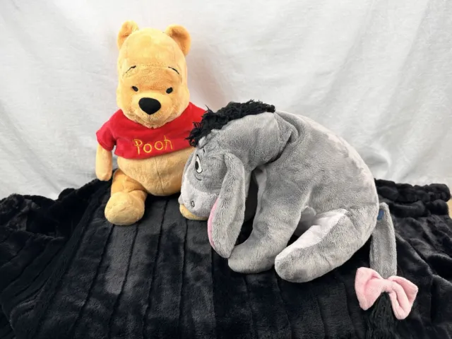 Lote de 2 bolsos de felpa de frijoles Winnie the Pooh & Eeyore tienda Disney con etiquetas