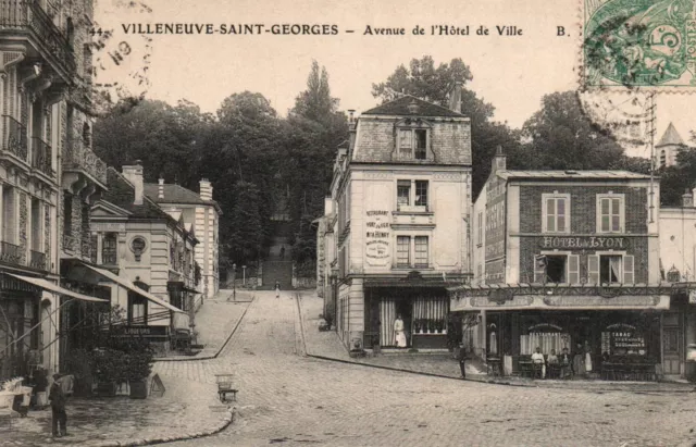 CPA 94 - VILLENEUVE SAINT GEORGES (Val de M.) - 44. Avenue de l'Hôtel de Ville