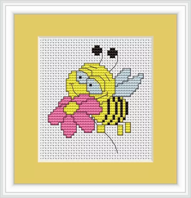 Luca-S Bee Counted Mini Cross Stitch Kit (B089)