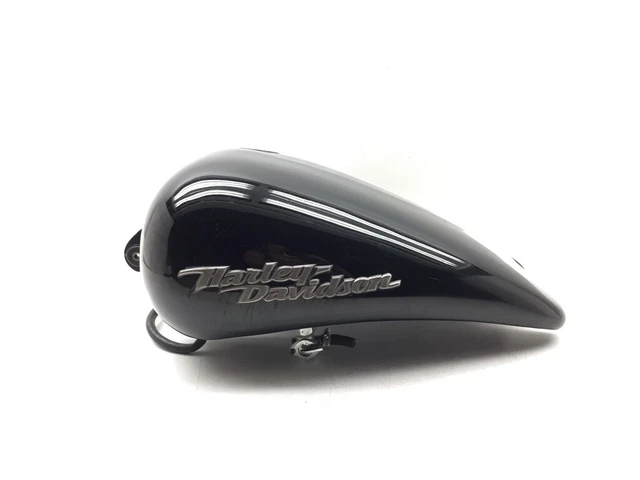 harley davidson iron 883 fuel tank capacity
