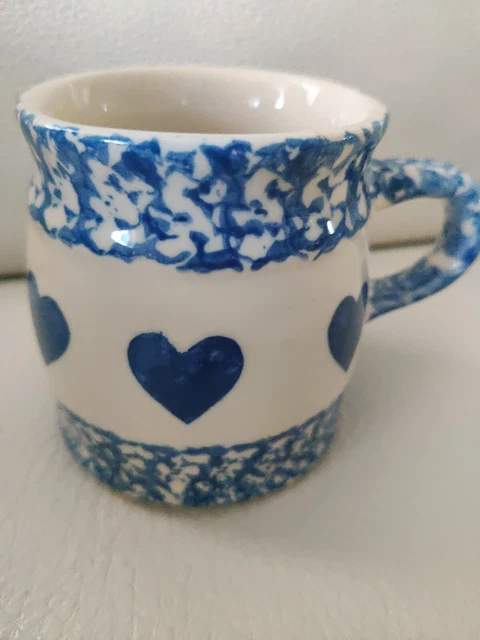 Henn friendship coffee mug Pottery Roseville Ohio Spongeware Blue Hearts