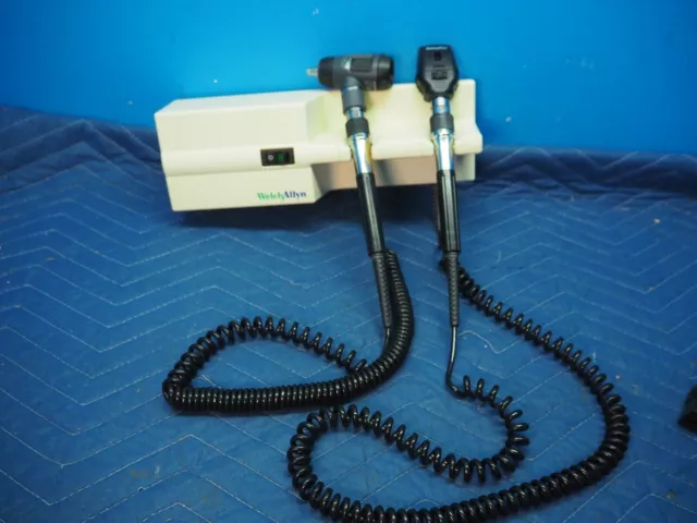 Welch Allyn 767 with Ophthalmoscope 11710 Macroview 23810 Otoscope Heads Waranty