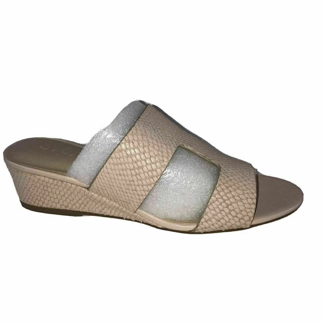 H By Halston Womens Leather Wedge Shoes Pale Pink Regan embossed Sz 7.5
