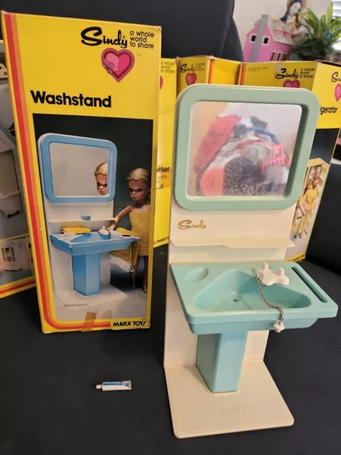 Marx Toys SINDY 1978 WASHSTAND W/ Box 1241