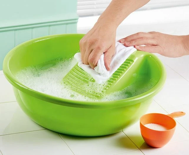 HAND WASHING CLOTHES Basin with Washboard Laundry Plastic Bowl 13xDia