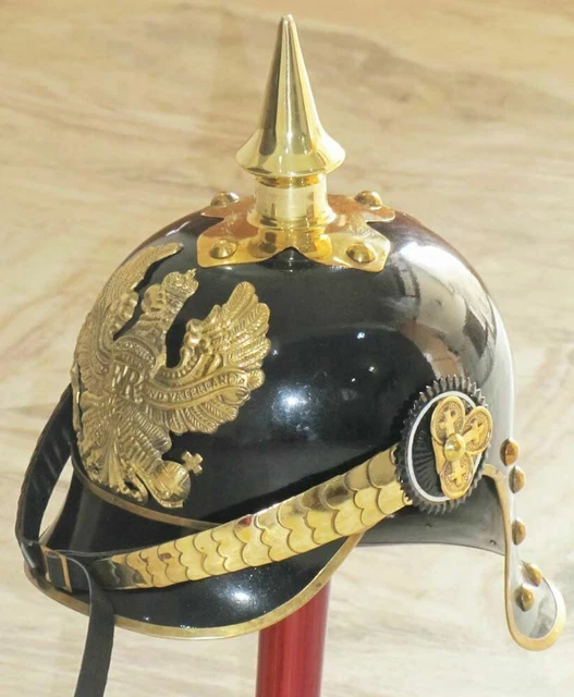 Casque Pickelhaube Prussien En Cuir Et Laiton - Reproduction - Circonférence ~60 Cm