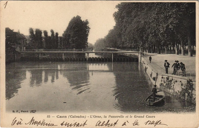CPA Caen L'Orne, La Passerelle et le Grand Cours (1233558)