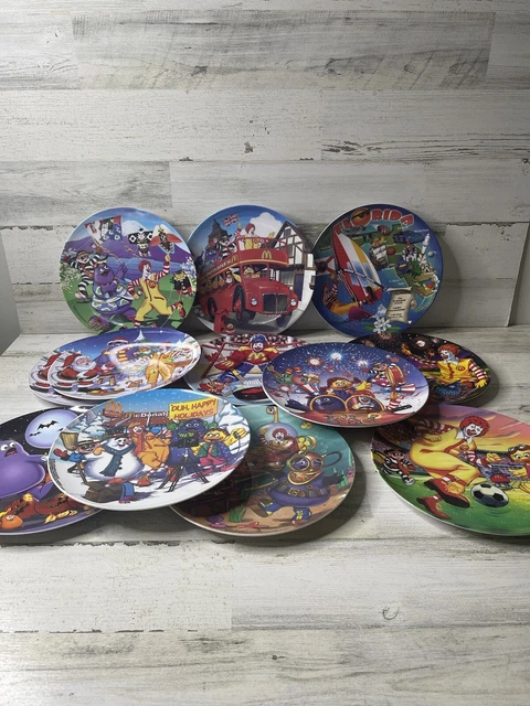 Lot of 12 Vintage 2000-2002 Ronald McDonald Plates Florida Hockey London Holiday