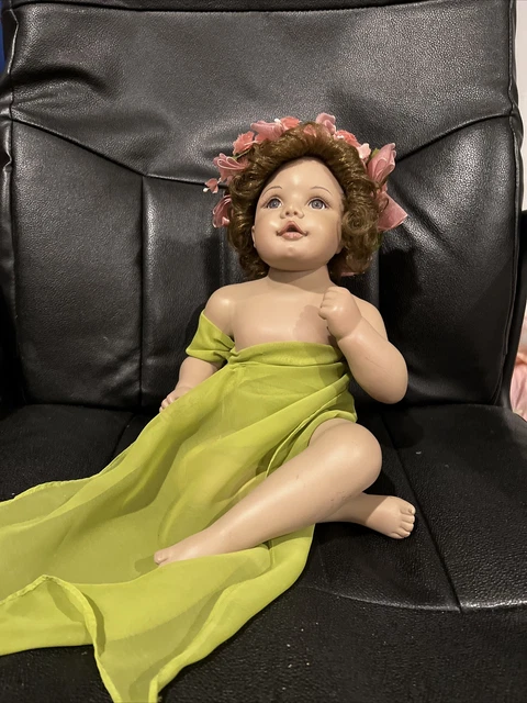 Stunning Pansy By Sandra Babin Masterpiece Gallery Doll In Green, LE 69/1000