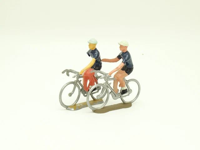 VOITURE SALZA ET lot de cyclistes EUR 160,00 - FR