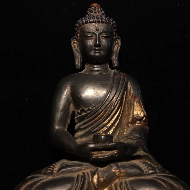Chinese Exquisite Handmade Buddha Bronze Statue 2