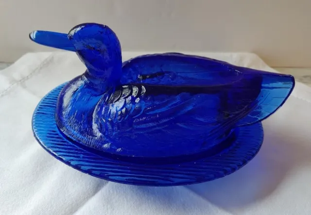 Cobalt Blue Westmoreland Mallard Duck On A Nest Serving Dish GLASS Eyes Vintage