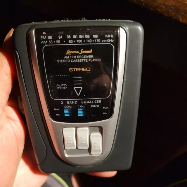 RadioShack Optimus SCP-88 Stereo Stereo Cassette Player 3 Band Equalizer EQ