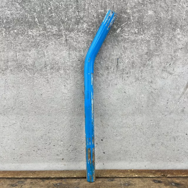 Schwinnn Predator Freeform Pro Seatpost Blue Old School BMX Layback Post Fluted Schwinnn Predator Freeform Pro Seatpost Blue Old School BMX Layback Post Fluted