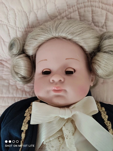 POUPÉE POUPON COROLLE La pouponnière benjamin collection de 1998 30 Cm
