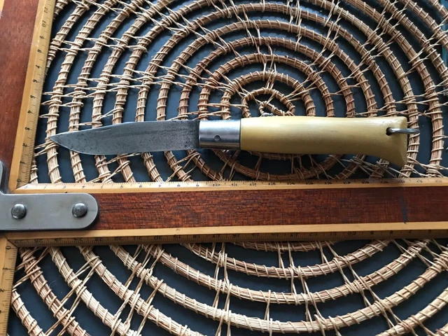Lot De 2 Couteaux Anciens Opinel – Neufs, Authentiques Et Plein De Charme