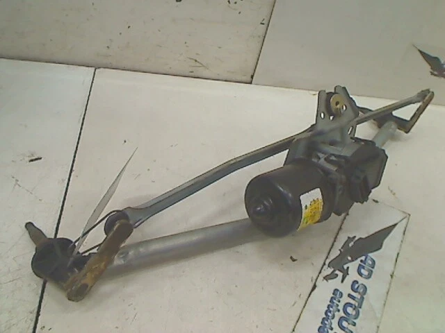 53563102 WINDSHIELD WIPER ASSEMBLY FRONT Nissan / Datsun Kubistar (F10) 2005