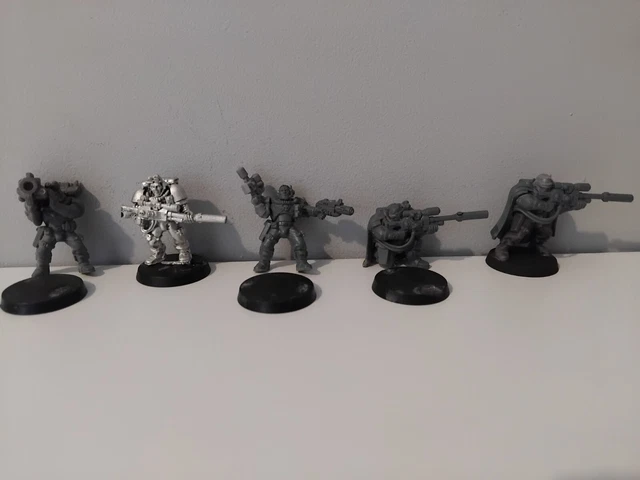 Warhammer 40K Space Marine Assault Squad Plasma Pistol A | Egg Head