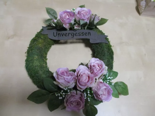 Grabgesteck,Allerheiligen Kranz ca. 30cm Unvergessen  Grabschmuck Rosen