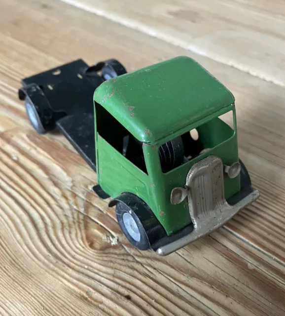 Vintage Tri-ang Minic Green Open Lorry (cab & base only)