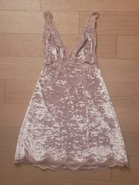 Victoria's Secret Blush Pink Crushed Velvet Lace Trim Mini Slip Dress Size Small