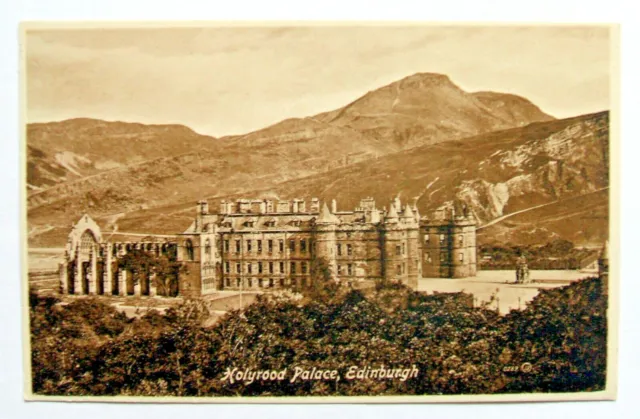 Postcard - HOLYROOD PALACE, EDINBURGH, MIDLOTHIAN, SCOTLAND, Valentine (MAL8-7)