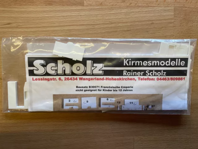 Kirmesmodell  "Französische Creperie"  1:87 Bausatz von Scholz Rummel Modellbahn