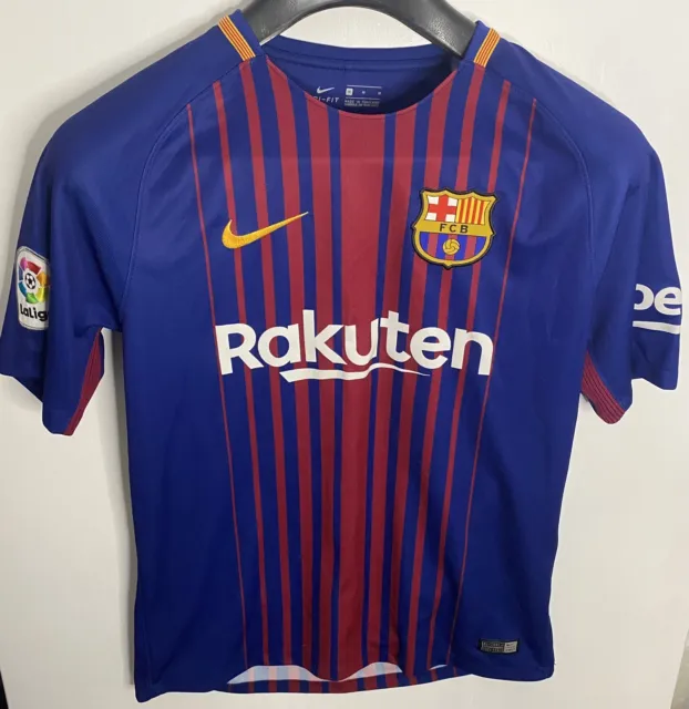 FC Barcelona 2017 (#3 G. Pique)  home football shirt jersey - Nike Size Medium