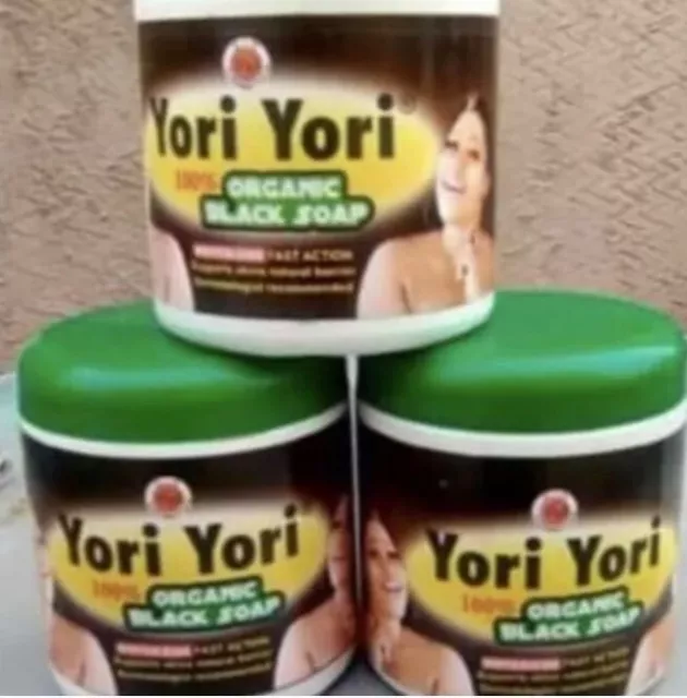 Jabón blanqueador orgánico negro Yori Yori Ghana