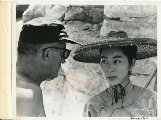 LISA LU DIRECTOR DANIEL MANN CANDID Behind Scenes MOUNTAIN ROAD Key Book Photo