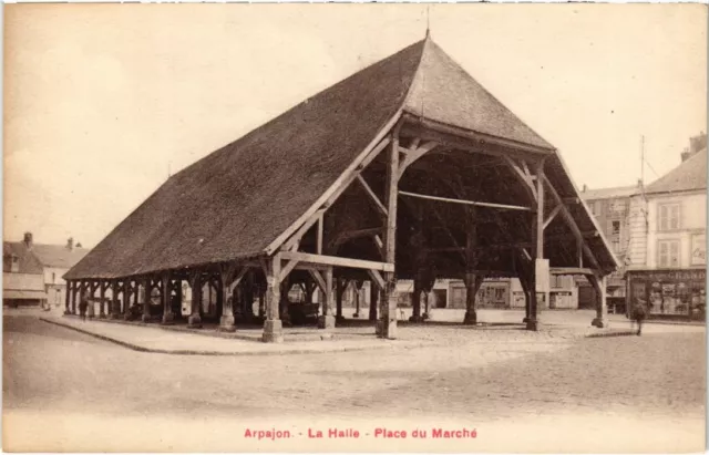 CPA Arpajon La Halle Place du Marche (1361996)